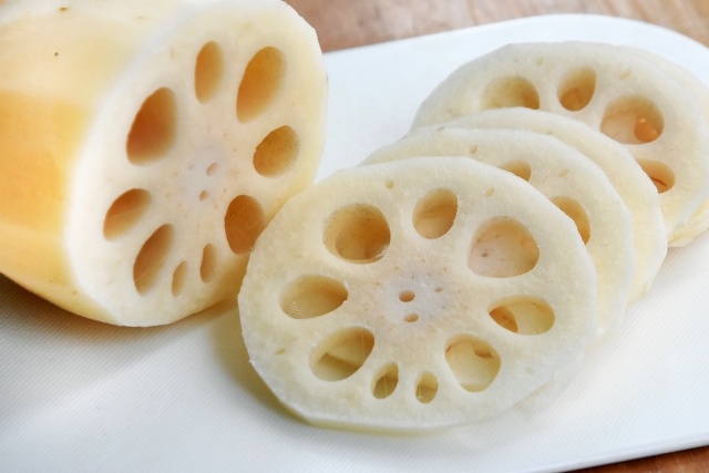 蓮根 れんこん（Lotus root）の特徴と栄養素 - Japanese-food 