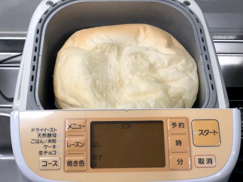 生クリームの食パン （植物性脂肪分40％クリーム100ｇ）