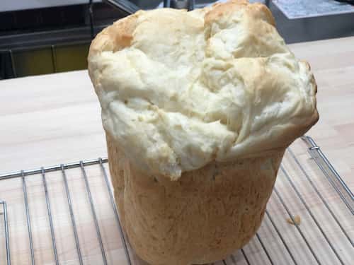 ココナッツミルクの食パン （ココナッツミルク100ｇ+牛乳100ｇ）