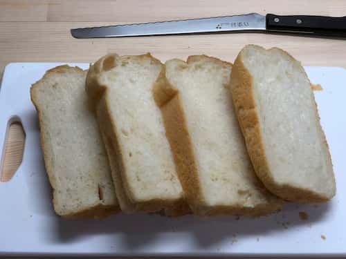 アーモンドミルクの食パン （アーモンドミルク40％+アーモンドパウダー）
