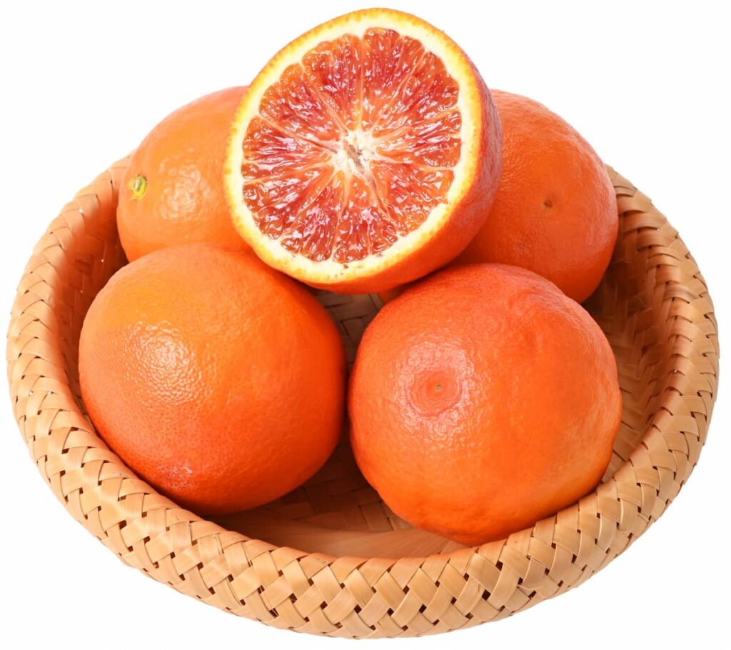 ブラッドオレンジの断面写真 赤い果肉が特徴のアントシアニン豊富なオレンジ