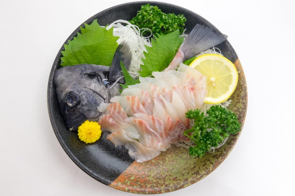 黒鯛の刺身盛り合わせ｜白身に上品な旨みと脂がのった旬の黒鯛