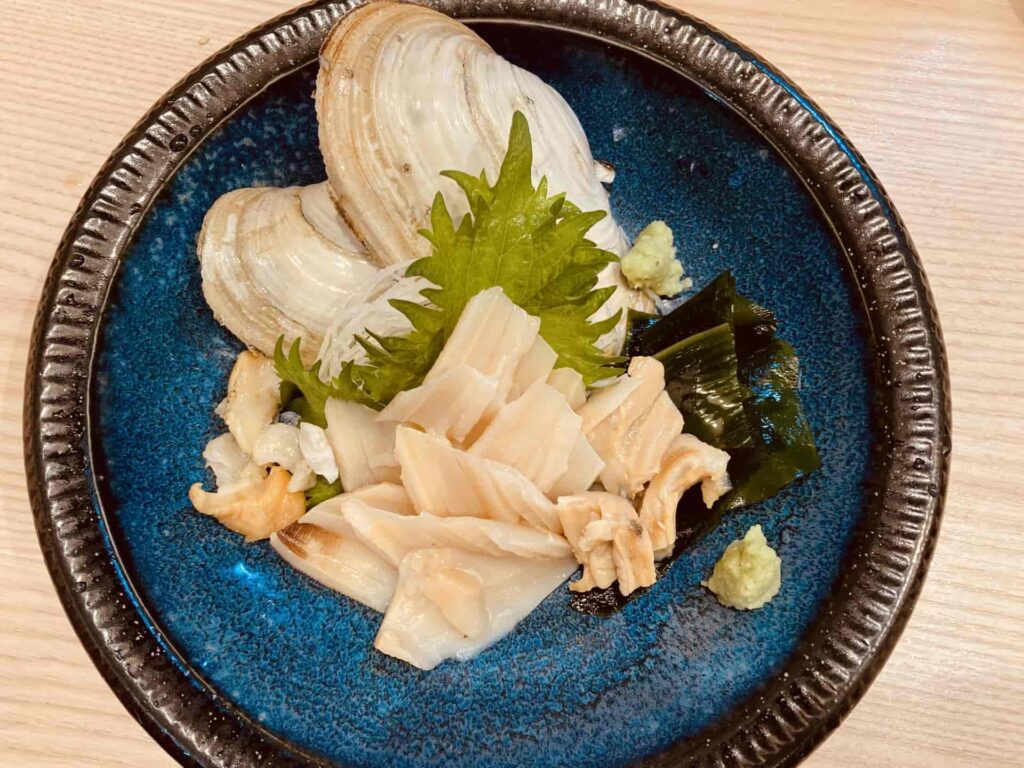 ミルガイの刺身｜コリコリ食感と甘みが魅力