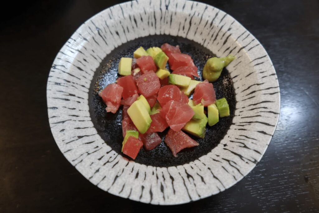 キハダマグロとアボカドの組み合わせ｜相性の良い食材例