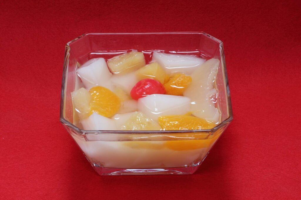 杏仁霜を使った杏仁豆腐