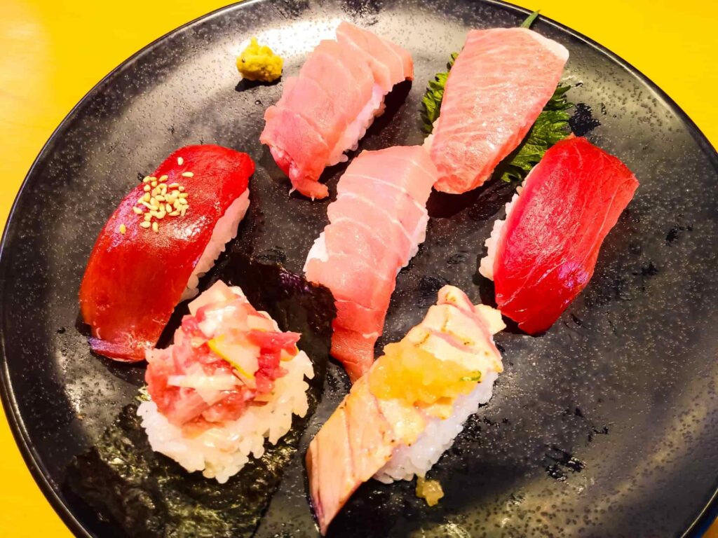 本マグロ・ミナミマグロ・メバチ・キハダなどマグロ5種類の握り寿司