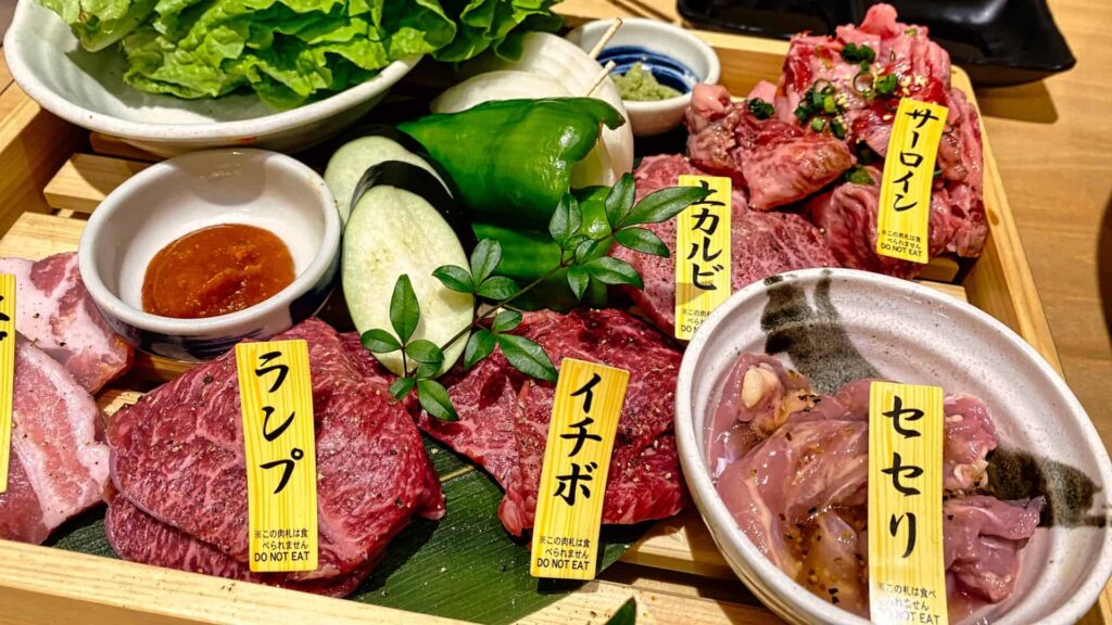 ランプ・サーロイン・セセリなど肉の部位盛り合わせ｜種類別の特徴比較