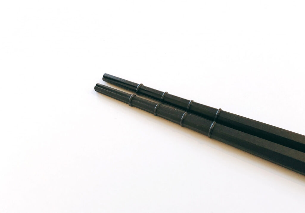 プラスチック製のお箸の写真