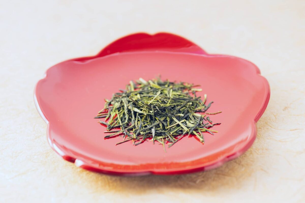 玉露の茶葉(乾燥)|嗜好飲料類のビタミンK含有量ランキング