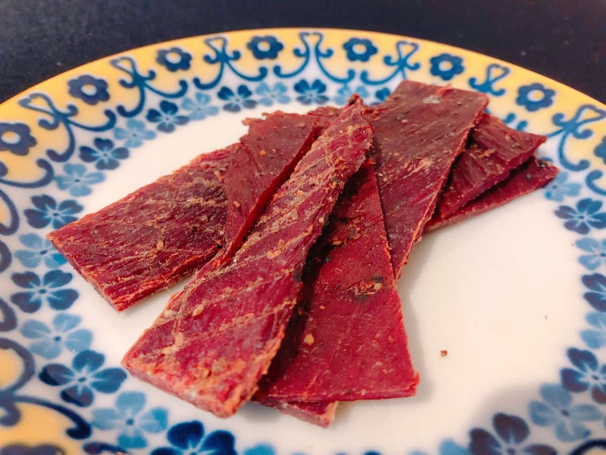 亜鉛の含有量が多い「肉類」｜ビーフジャーキー